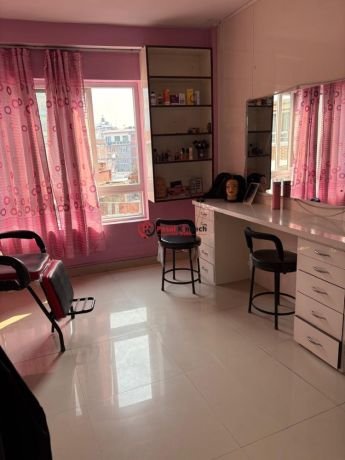 beauty-parlor-boutique-shop-for-sale-at-maitidevi-kathmandu-big-2
