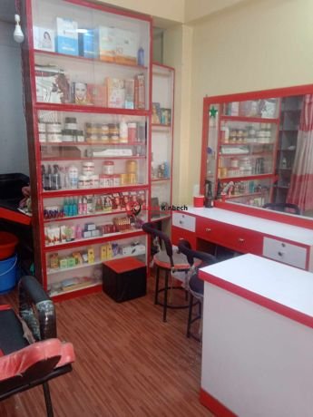 beauty-parlour-big-3