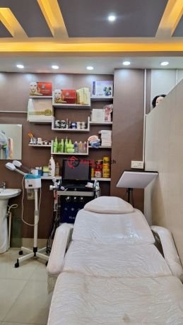 beauty-parlour-for-sale-at-bouddha-kathmandu-big-2
