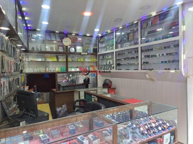 mobile-shop-big-4