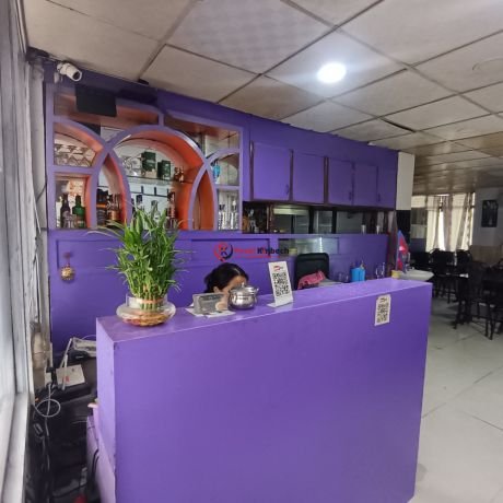 lagankhel-ma-chali-raheko-restaurant-sell-ma-big-2