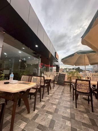 urgent-discount-sale-new-restaurant-rooftop-european-asthetic-big-3