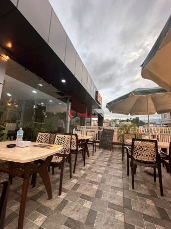 urgent-discount-sale-new-restaurant-rooftop-european-asthetic-big-0